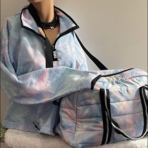 Pink Fleece Top Matching Bag available until Nov 21st❣️